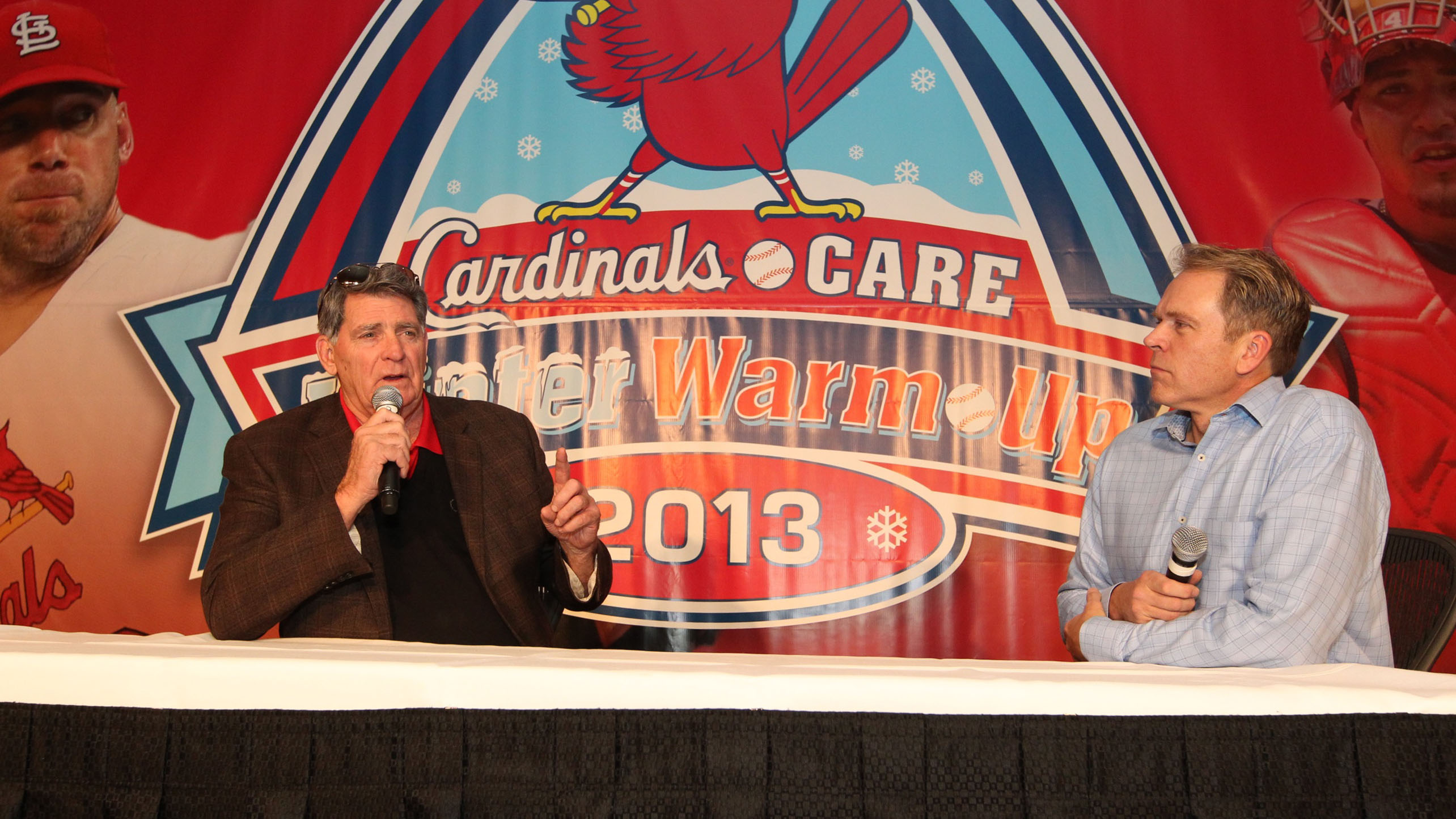 Cardinals honor Mike Shannon before his final broadcast 